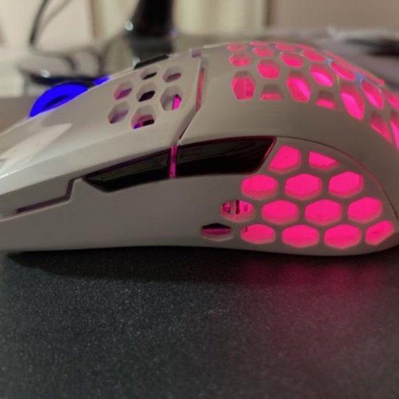 Cooler Master MM711 White - Picture 2 of 4